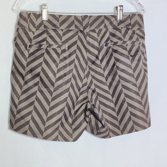 Nike Golf sz 8 Gray Chevron Women's Bermudas - Picture 3 of 6